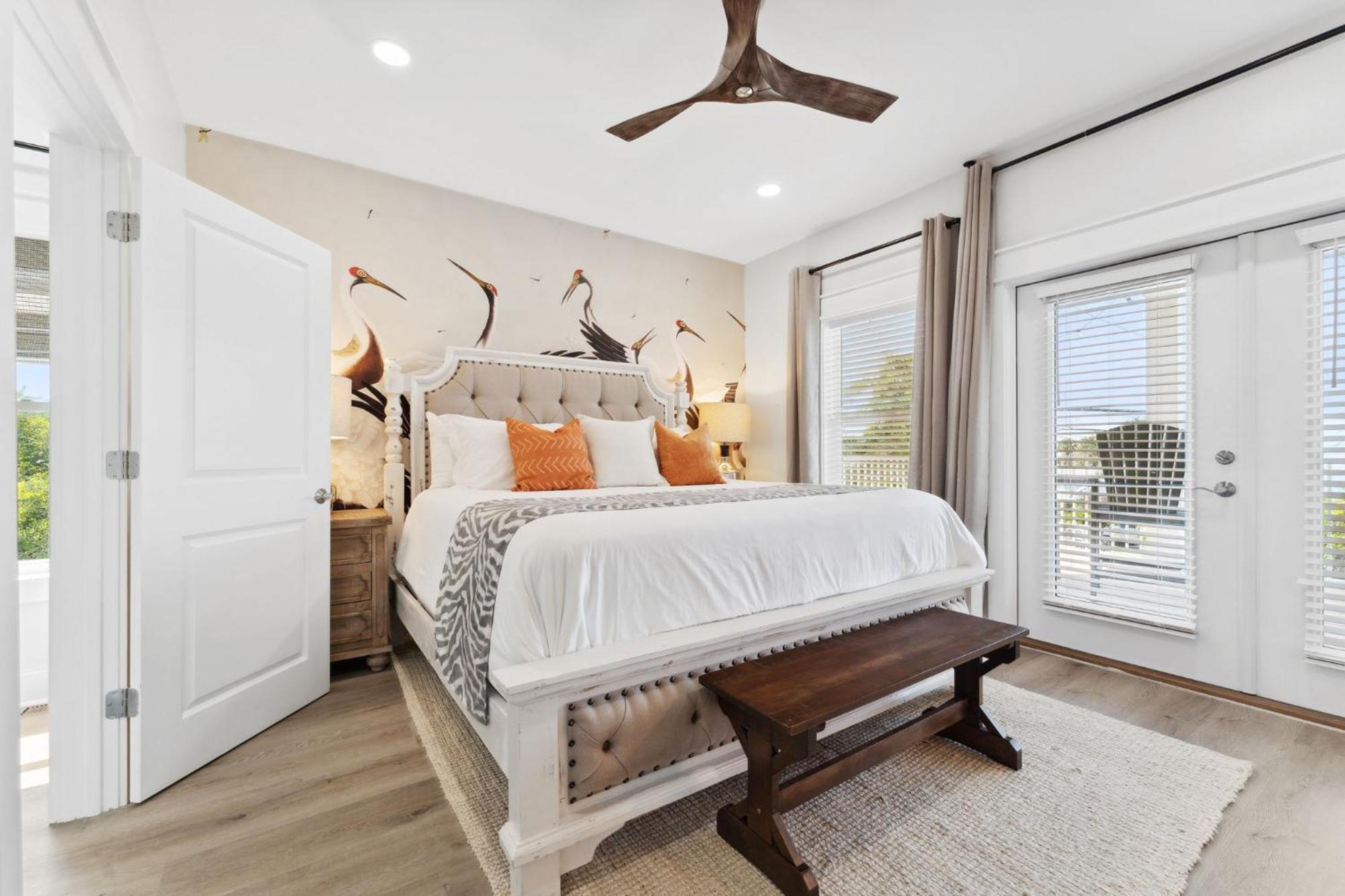 Grand Retreat I! 4br 5ba Sleeps 15! Private Pool! Luxury And Comfort Await!
